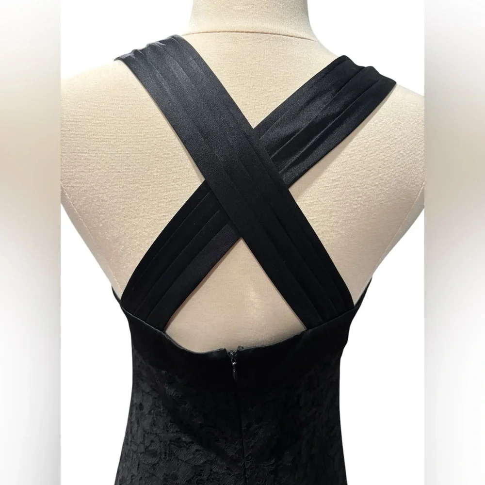 Calvin Klein Black Lace/Satin Floor Length Maxi Ball/Prom Dress-size 2 - Picture 4 of 12